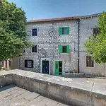 15th Century House In Apartment