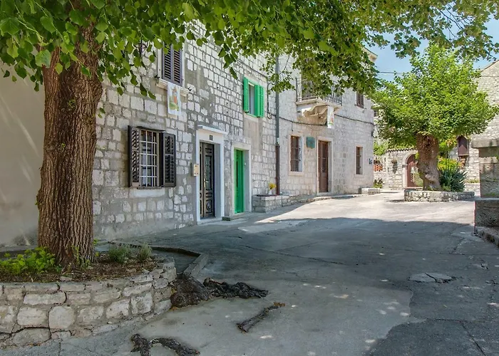 15th Century House In Διαμέρισμα *